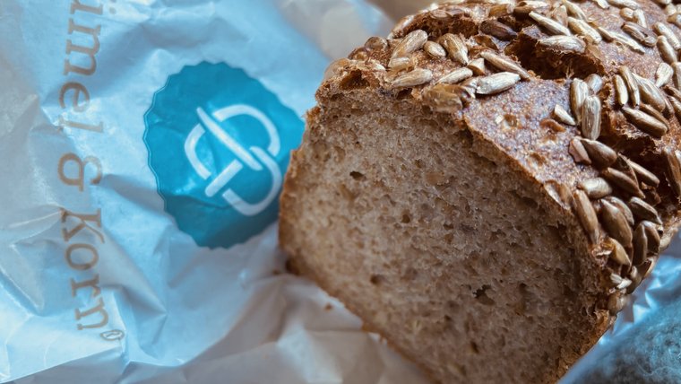 Krümel und Korn